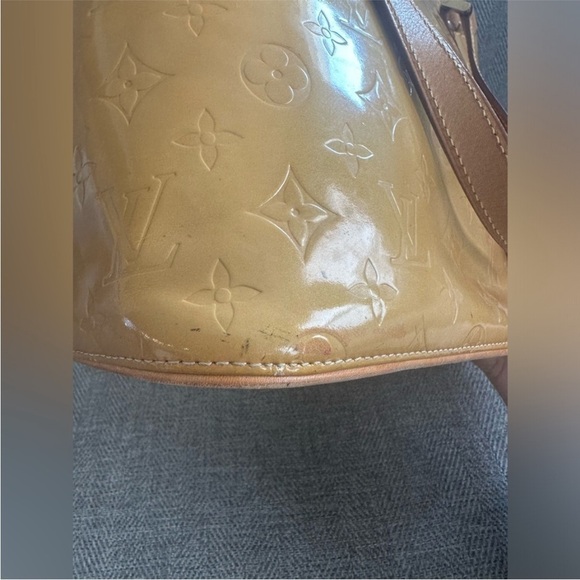 LOUIS VUITTON HOUSTON VERNIS MONOGRAM DAMIER YELLOW GOLD SHOULDER TOTE BAG - Picture 10 of 16